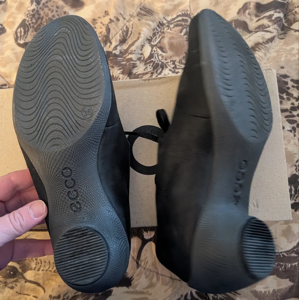 Ecco Sculptured Mary Jane Pumps - Picture 7 of 12